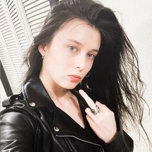 Meet your Posher, Trinity